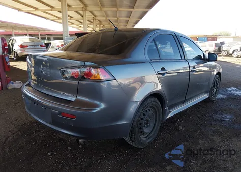 2011 Mitsubishi Lancer Es z USA, uszkodzony, nr VIN JA32U2FU5BU044363